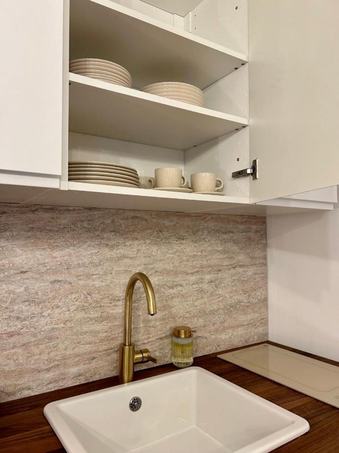 Castle Hill Apt In Old Town Of Bratislava With Free Parking Bagian luar foto